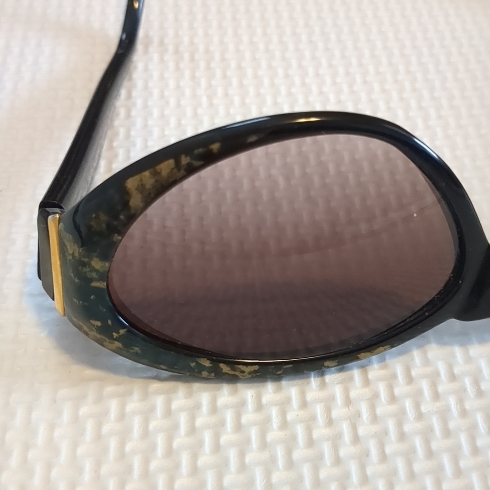 Charby Sunglasses - Picture 6 of 7